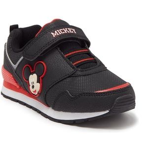 Harper Canyon Mickey Mouse Sneaker